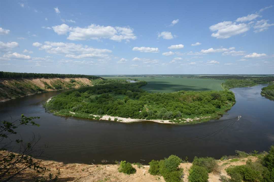 Рельеф и почвы в бассейне реки Дон